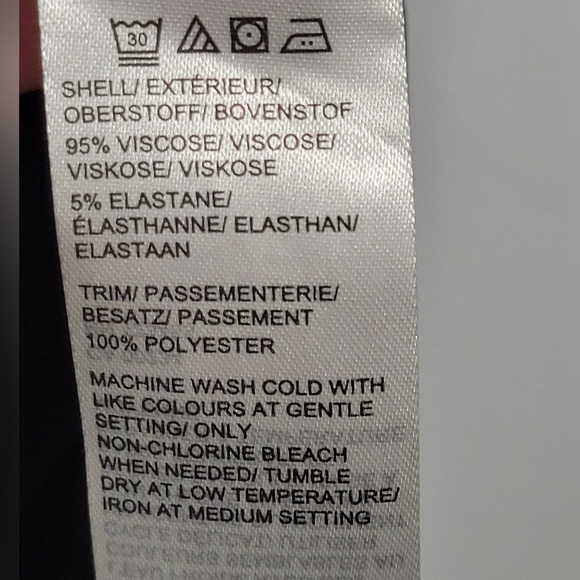 Lord & Taylor Asymmetrical Top - Size US 3XL - NWT - Picture 7 of 7